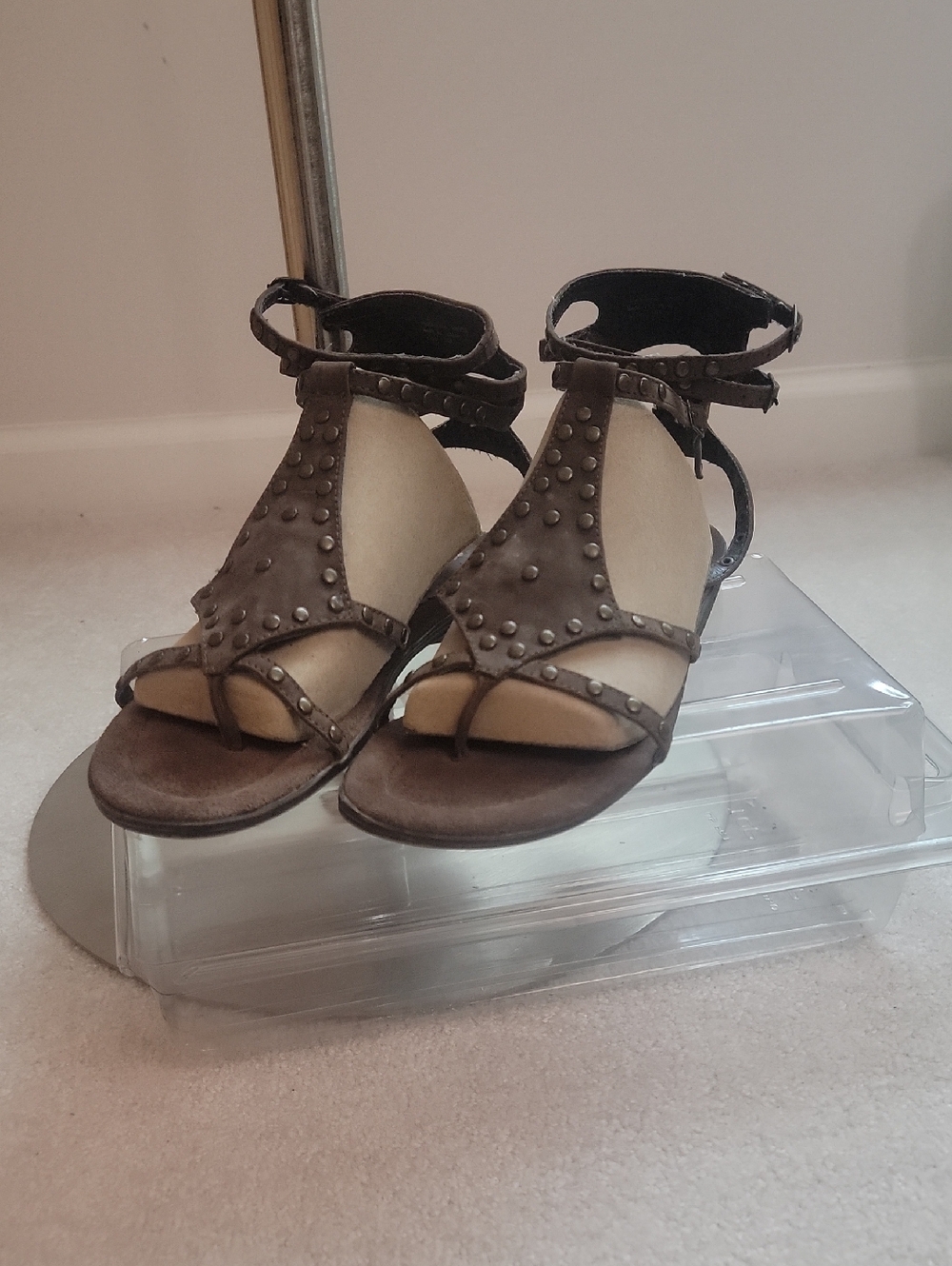 Penny loves Kenny embellished flats
